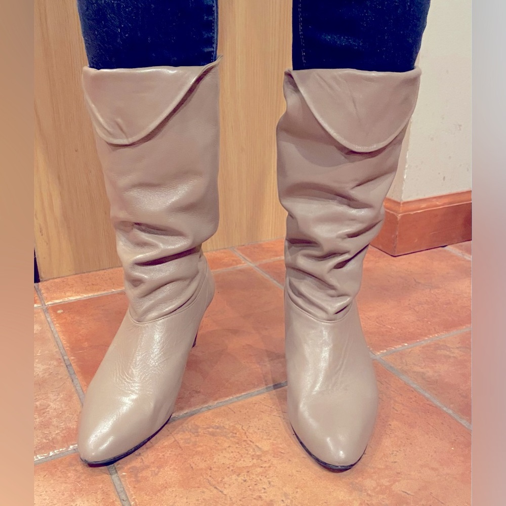 EUC Chic Taupe Slouchy Ankle Boots